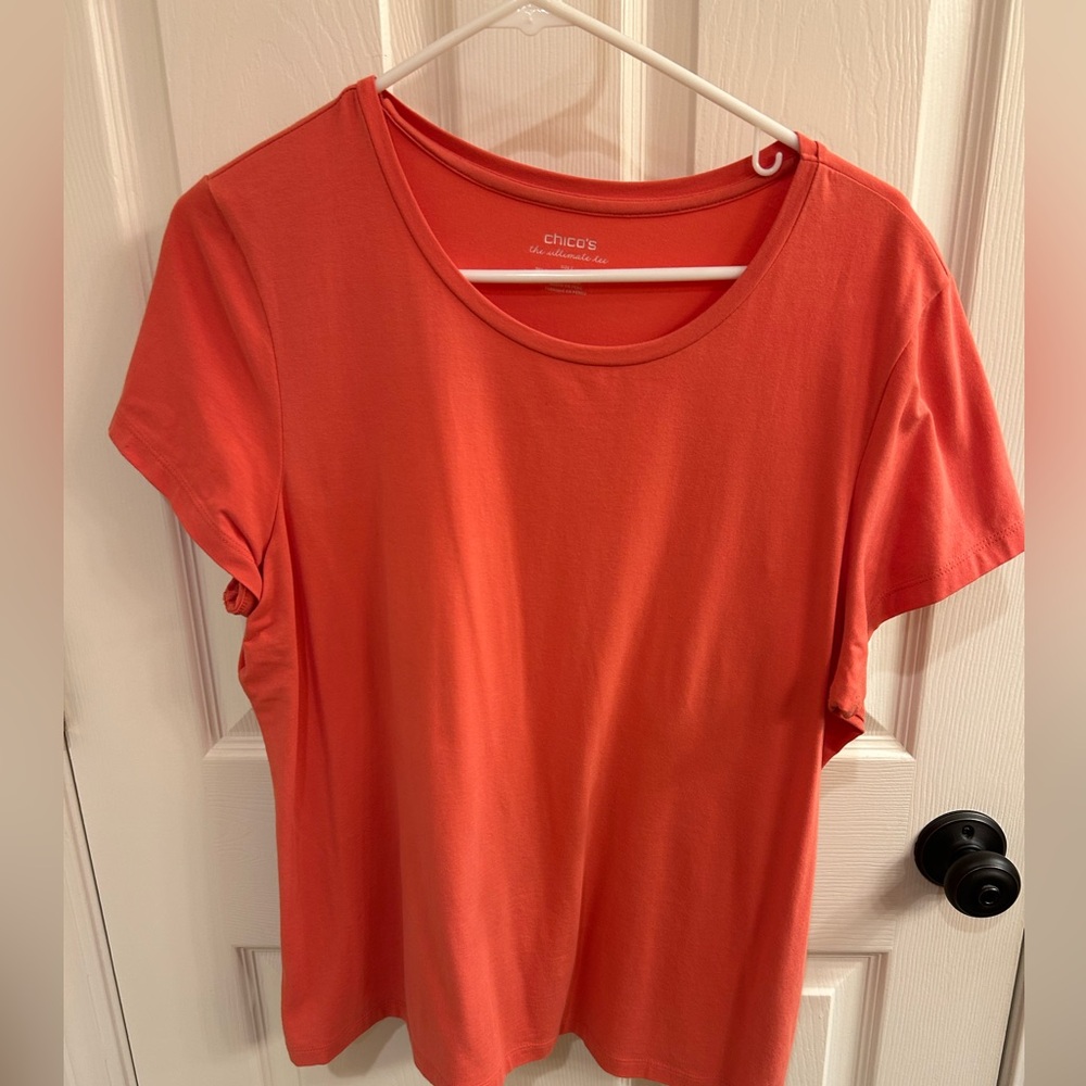 Chico’s Size 2 Tee Shirt